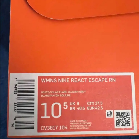 Nike React Escape Running Shoes - Picture 9 of 9